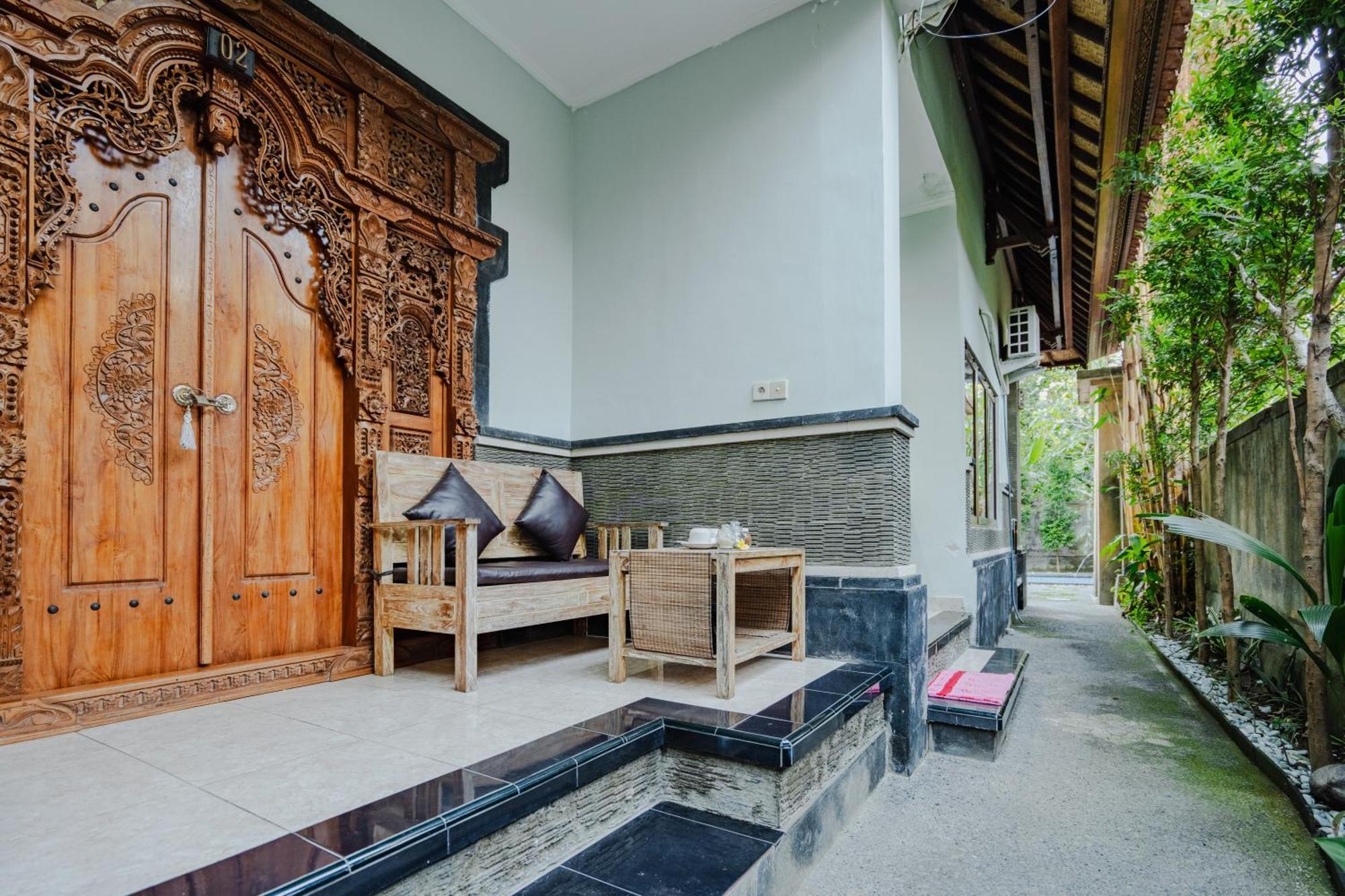 Sebudjan Grand Aurora Ubud Hotel Exterior foto